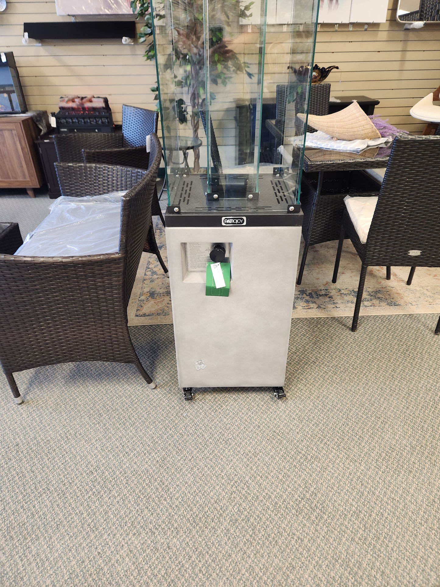 41 000 BTU Propane Patio Heater-Gray, fully assembled, scratch & dent on front