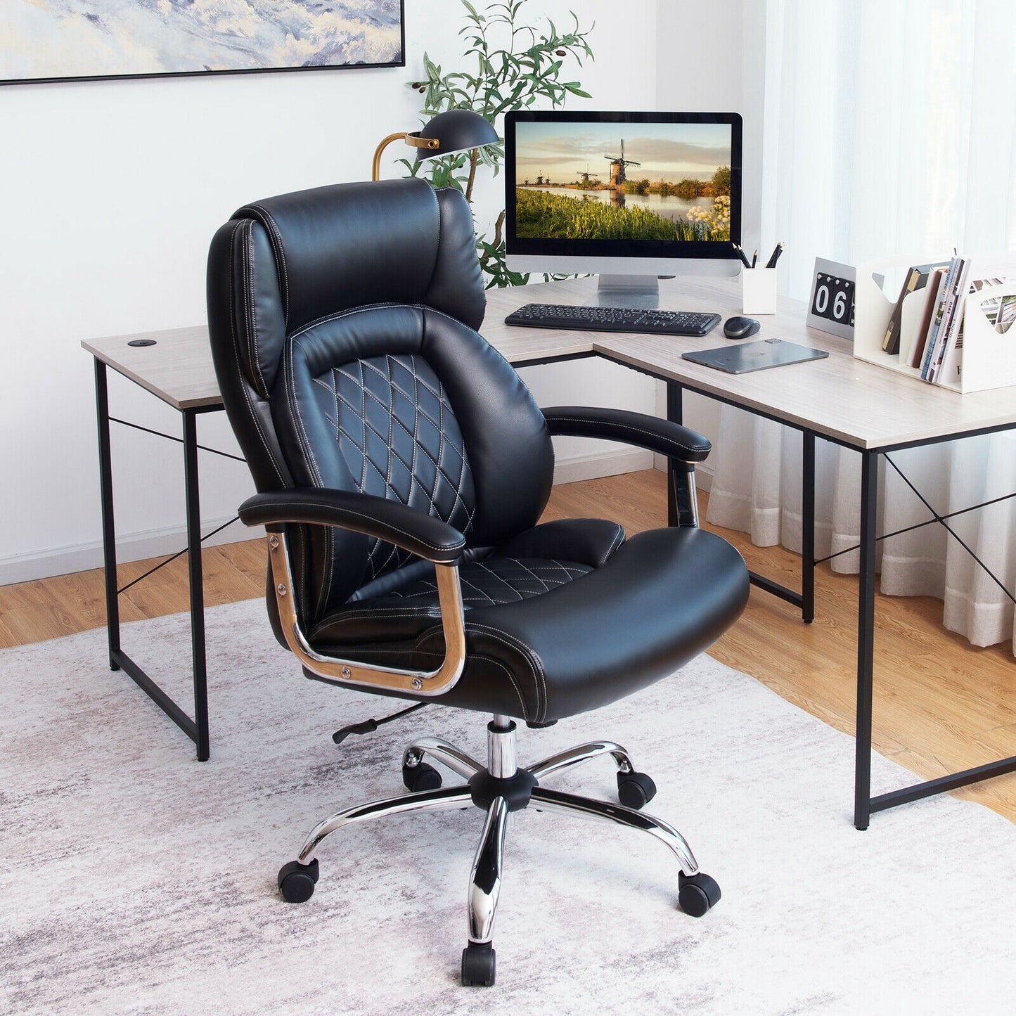Height Adjustable Executive Chair, customer return special, please see description