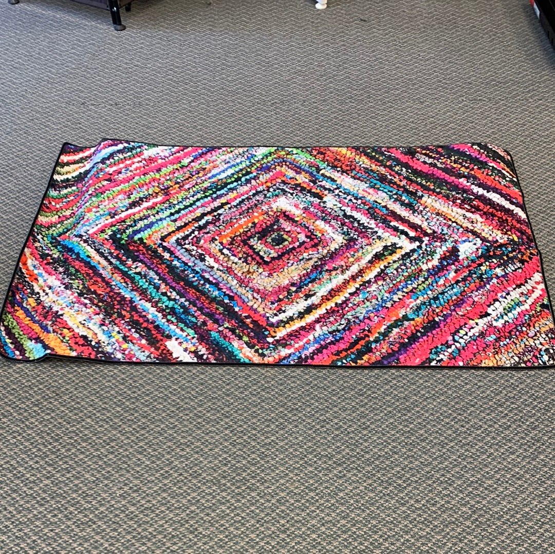 Huston Flatweave non slip Red/Pink/Green Rug, 3`4``x6`8``