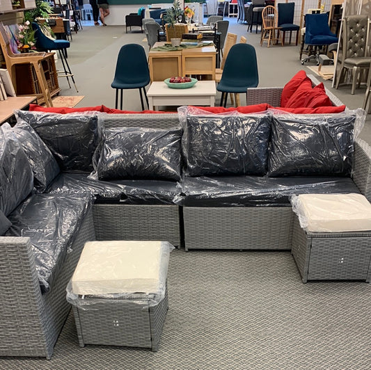SPECIAL plus NO TAX, Sectional set with 2 stools, fully assembled, black cushions, grey wicker