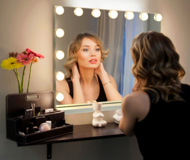 Hollywood bluetooth Vanity Mirror, 1 BOX