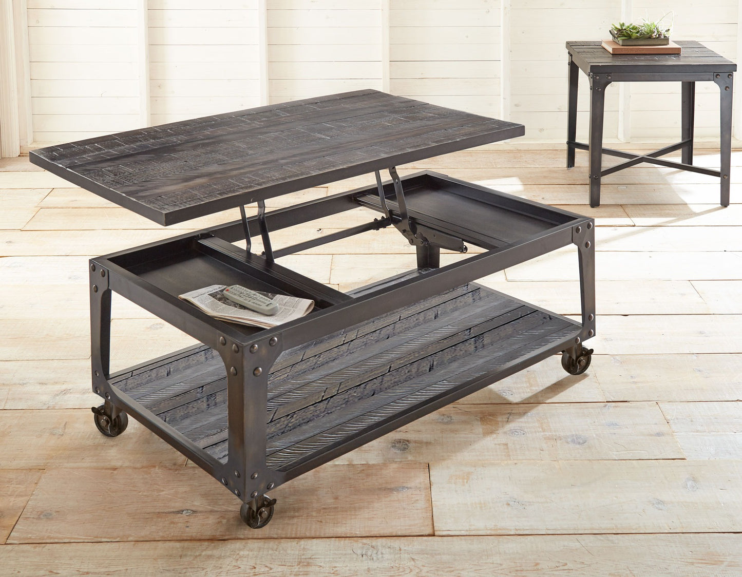 Steve Silver Lift Top Coffee Table *SCRATCH & DENT*