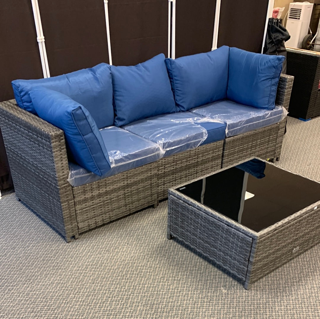 4 piece wicker set, assembled