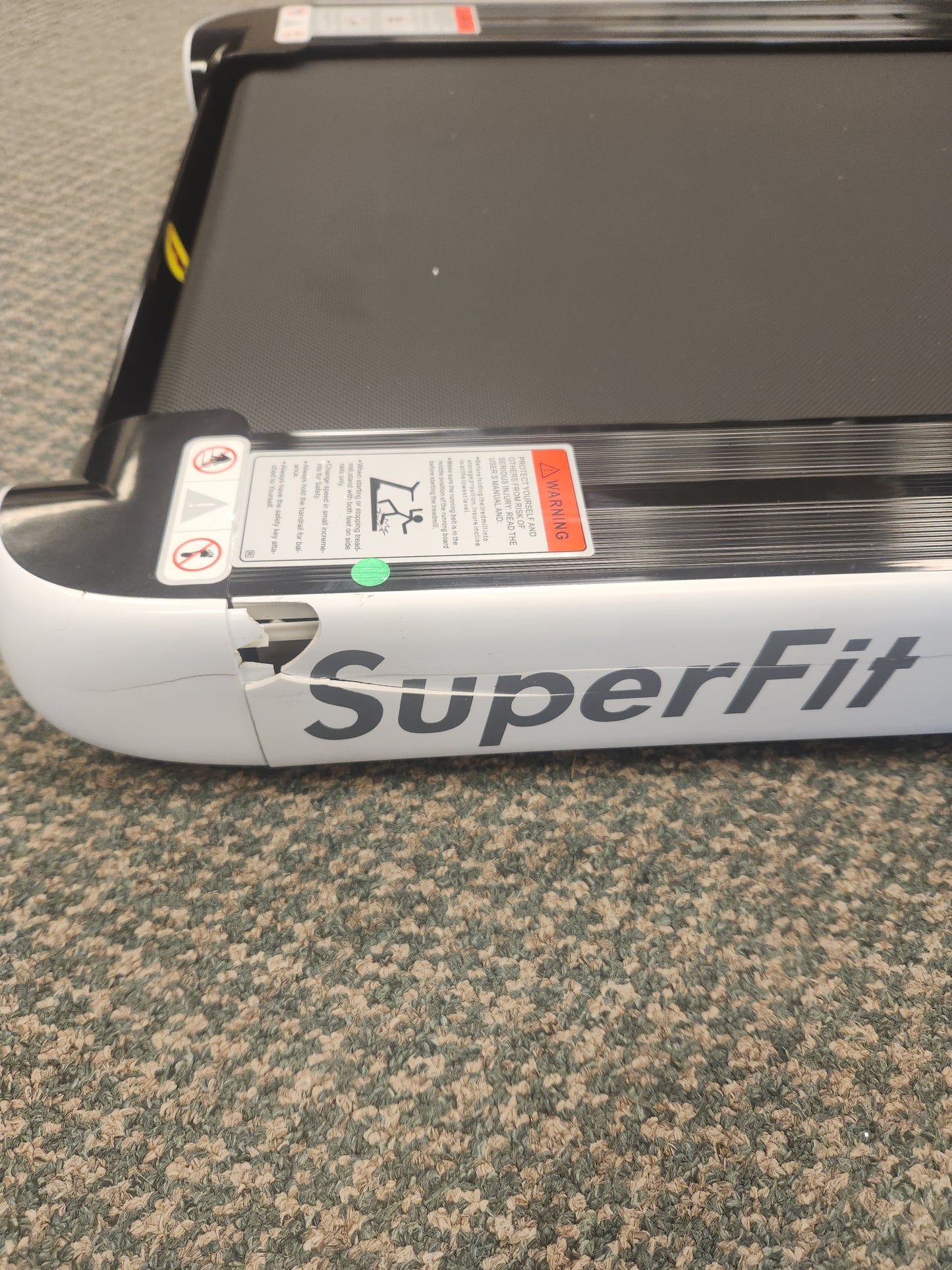 *SPECIAL* Folding Treadmill 2-in-1 with Remote Control -White (Shipping Damage)