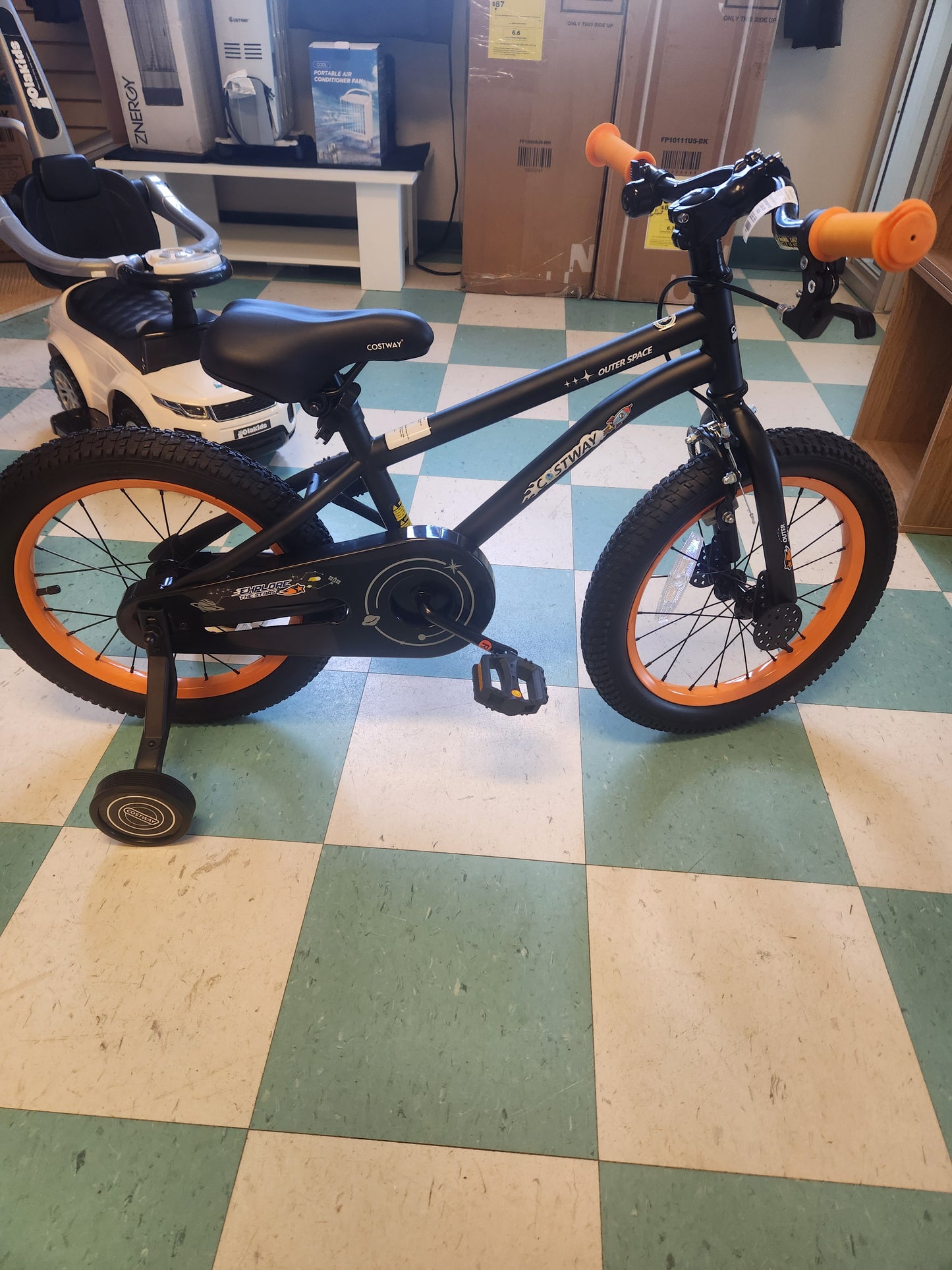 16 Inch Kids Bike with Front Handbrake and 2 Training Wheels-Black/Orange