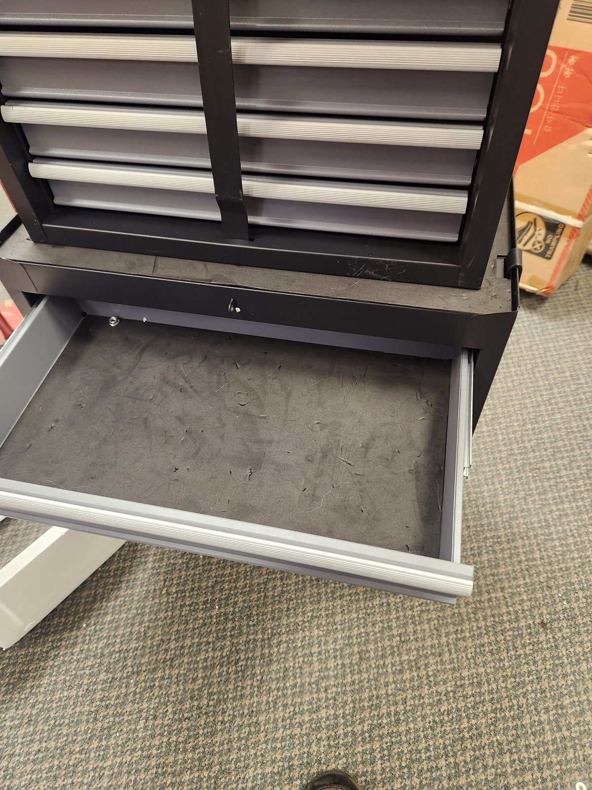 2-in-1 Rolling Tool Chest with 5 Sliding Lockable Drawers-Black/Grey (Customer Return - Scratch and Dent)