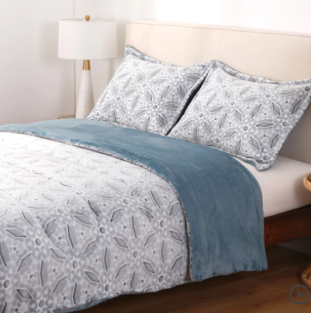 Berkshire 3 Piece Printed Fur Reverse to Sherpa Comforter Set - KING - NAVY