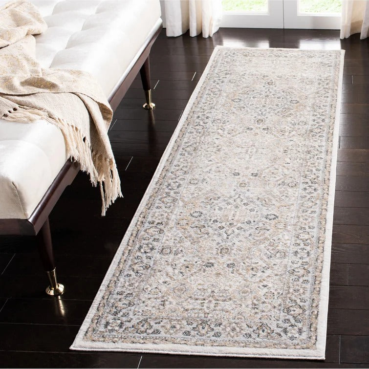 Gaige Oriental Area Rug in Beige - 2'2 X 5'