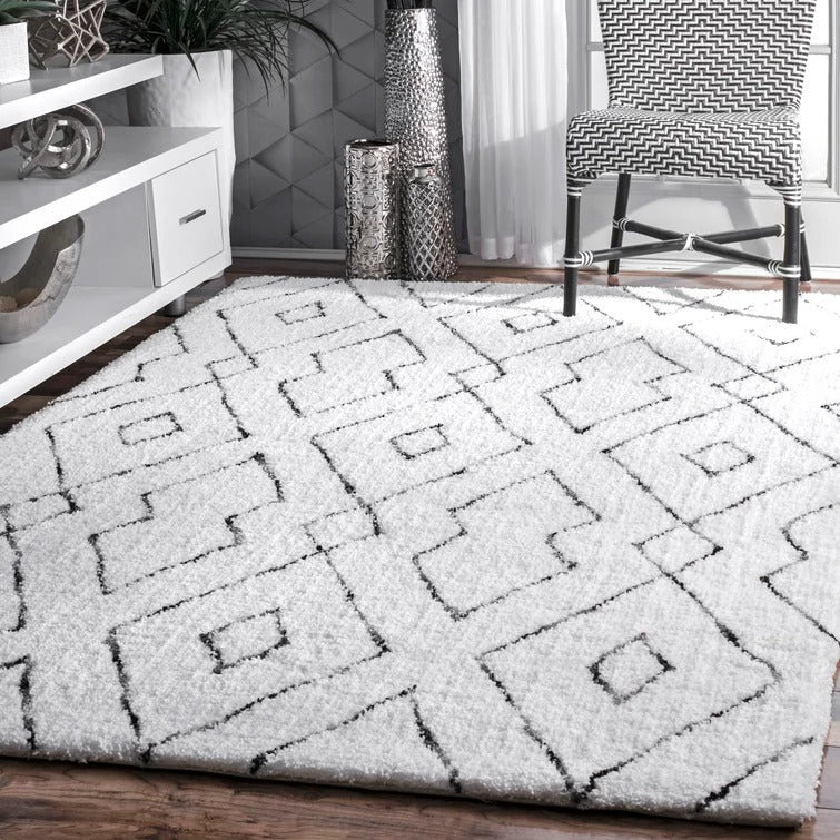 Sofie Geometric Handmade Tufted Area Rug in White - 5' X 8'