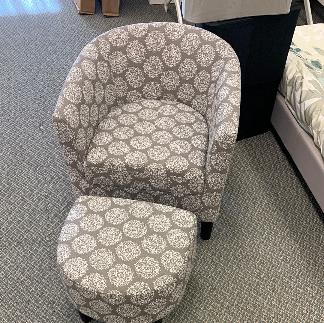 Jazman 25.5`` wide barrel chair with ottoman
